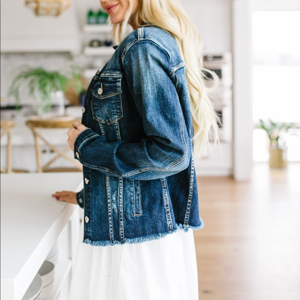 LAST SIZE❗️KanCan Frayed Dark Denim Jacket - Picture 4 of 8